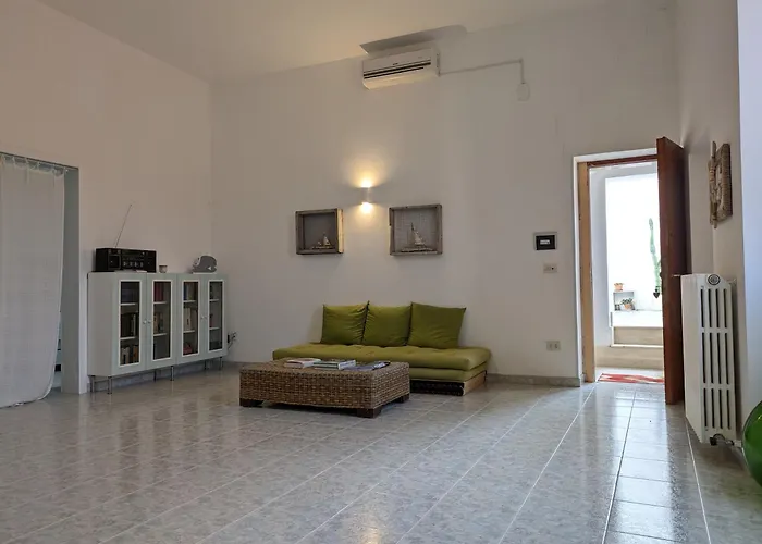 Casa Vacanze Con Piscina A 2 Passi Da Lecce P1